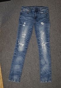 American Eagle  Men's skinny Ripped Jeans